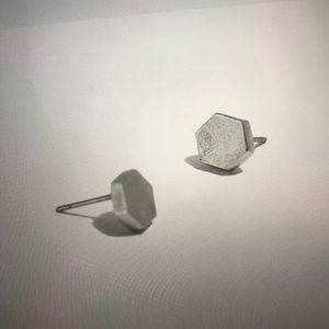 Madewell Jewelry - Madewell silver-plated stud earrings Madewell Jewelry - Madewell silver-plated stud earrings
